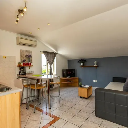 Regina 1 Apartamento Brodarica (Sibenik-Knin)